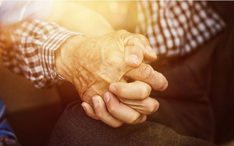 Finding loved ones before Christmas after decades apart