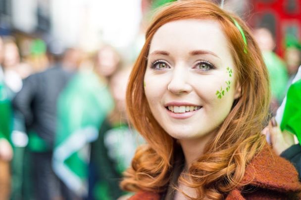 What are those Irish folks on about?!!....The meaning of Erin go Bragh and other Irish phrases.