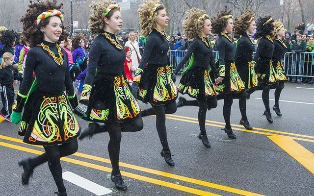 Irish dancers in the NYC St. Patrick\'s Day parde: Doctor Daniele Volpe believes Irish dance is the way to go. 