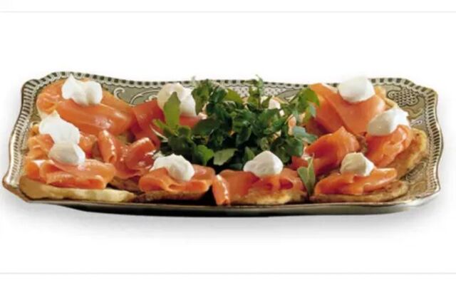 Smoked salmon and potato cakes: Great, easy to prepare starter. These delicious potato cakes can be made ahead and reheated.