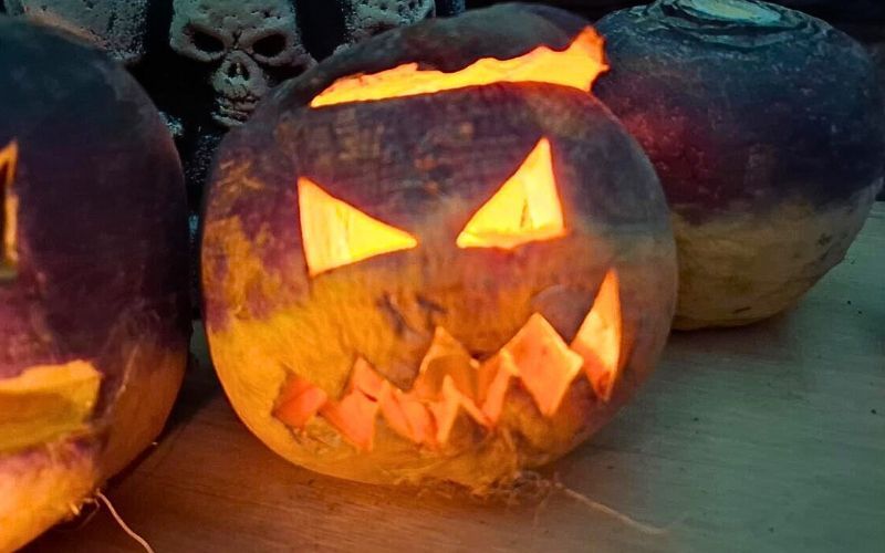 Happy Halloween! The Irish origins of today's traditions