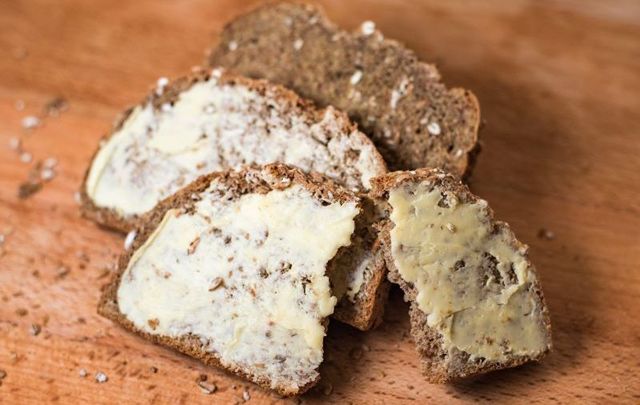 There\'s nothing like the aroma (or taste) of freshly-baked Irish brown bread.