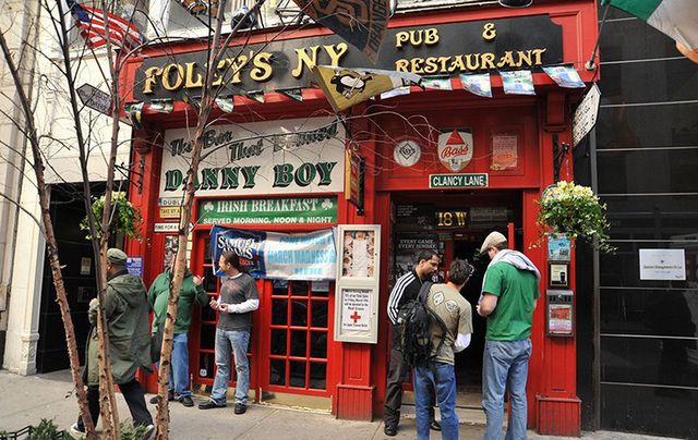 Foley’s New York Bar and Restaurant, in midtown Manhattan, where they hate Danny Boy, one of the most popular Irish songs in the world.