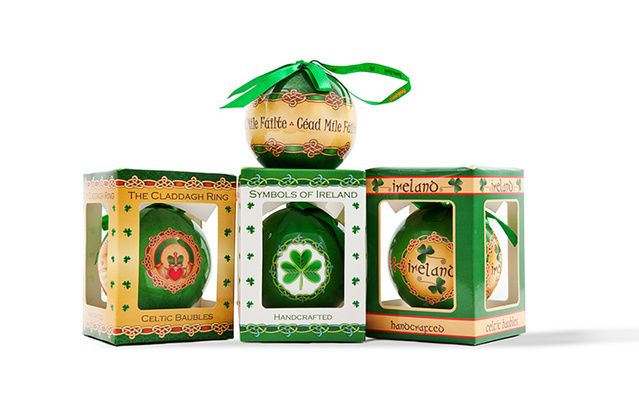 Irish Christmas bauble set.