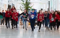 WATCH: Little kids take over mall to sing all your favorite Christmas songs in Irish