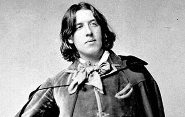 Oscar Wilde: Just one of the many Irishmen who won the world over with his turn of phrase. 