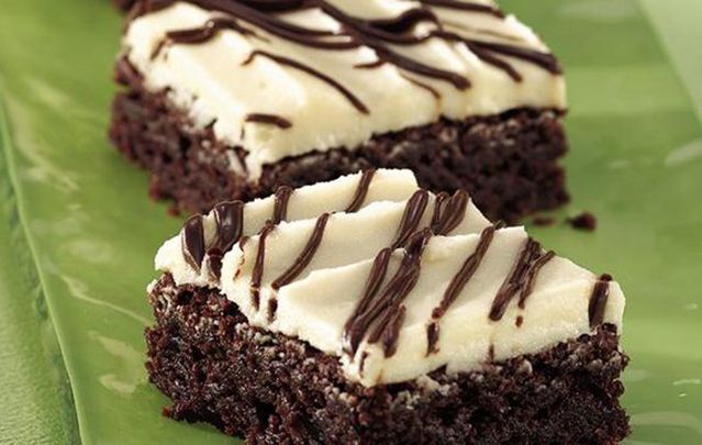 Brownies with Irish cream topping - the perfect treat!