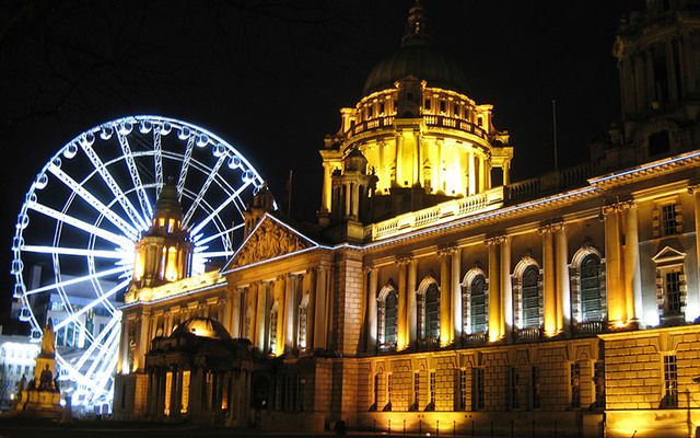 The beautiful city of Belfast by night