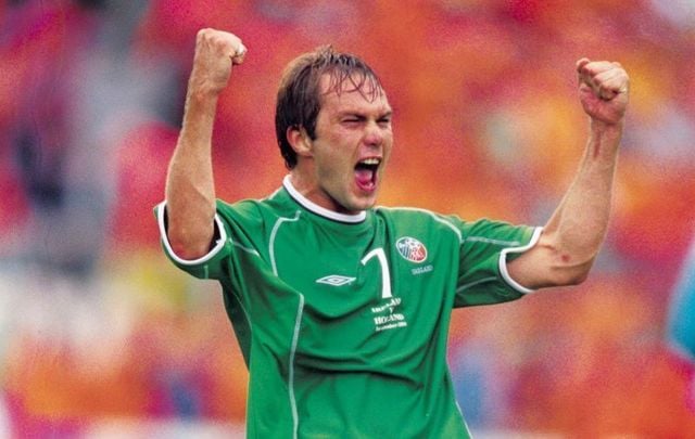 September 1, 2001: 1 Sep 2001: Jason McAteer, the Republic of Ireland\'s winning goalscorer, after the World Cup Qualifier against Holland played at Lansdowne Road in Dublin, Ireland. The Republic of Ireland won the game 1-0.