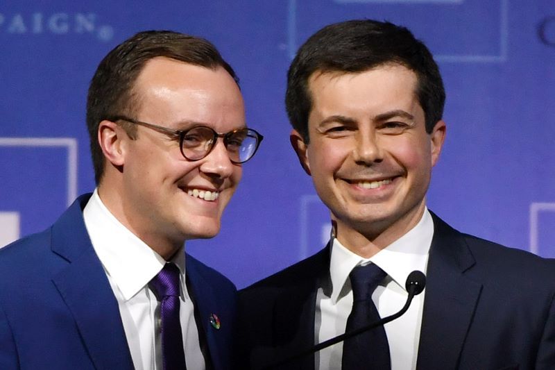 Pete Buttigieg (R) and his husband Chasten Glezman Buttigieg (L) (Getty Images)
