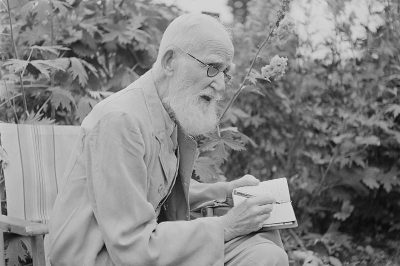 George Bernard Shaw, circa 1946 (Getty Images)
