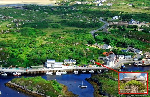 An aerial shot of the Pier Cottage, in Bunbeg.