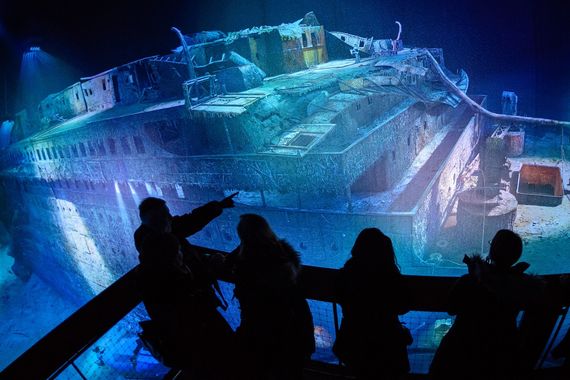 https://www.irishcentral.com/uploads/assets-v2/2020/1/resized_Titanic_Wreckage_digital_recreation_leipzig_germany_Getty.jpg