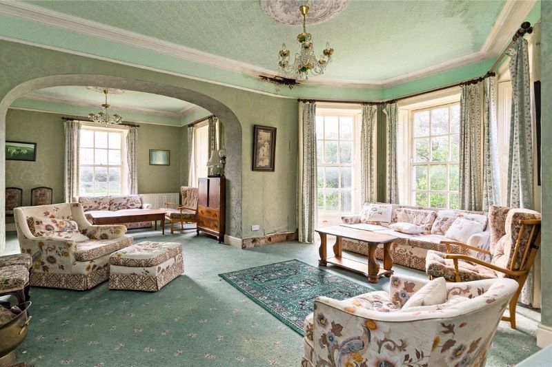 Inside Tullaghan House (Sherry FitzGerald Draper)