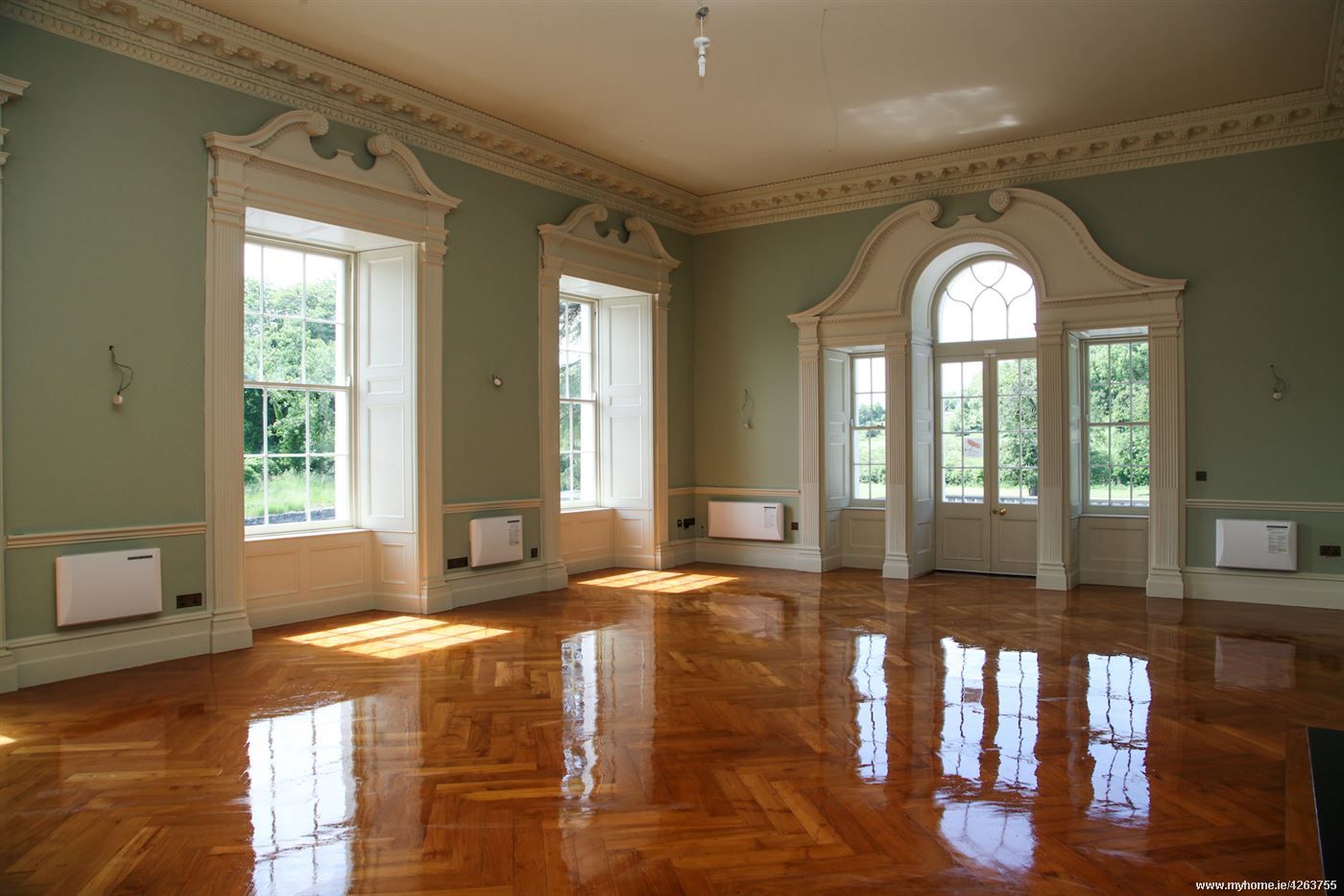 Edan Vale a mansion in Clare