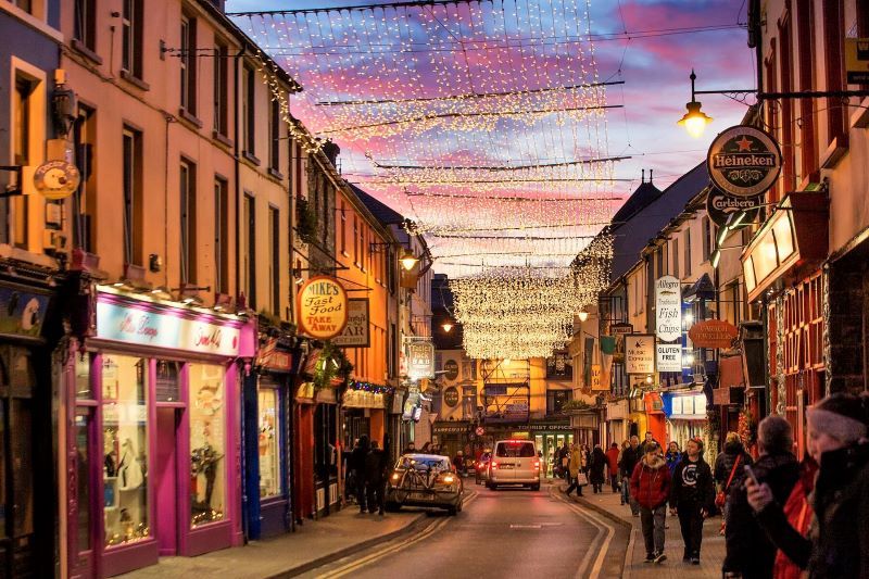 Christmas decorations in Killarney, Co Kerry. (Ireland's Content Pool)