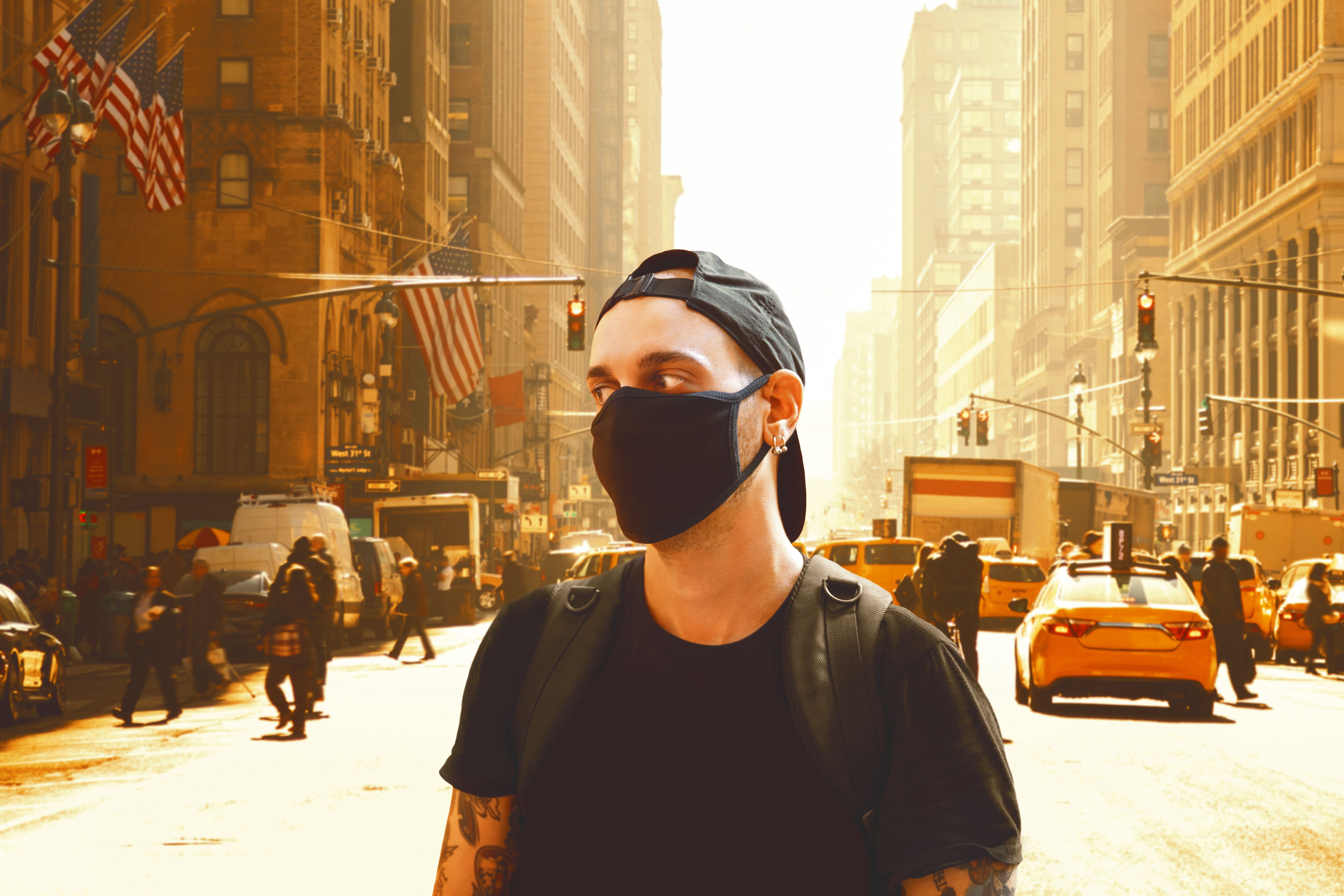 It's estimated that one in every 1,000 people in New York has COVID-19. It's estimated that one in every 1,000 people in New York has COVID-19.