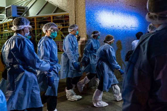 First responders during the Chinese outbreak. First responders during the Chinese outbreak.