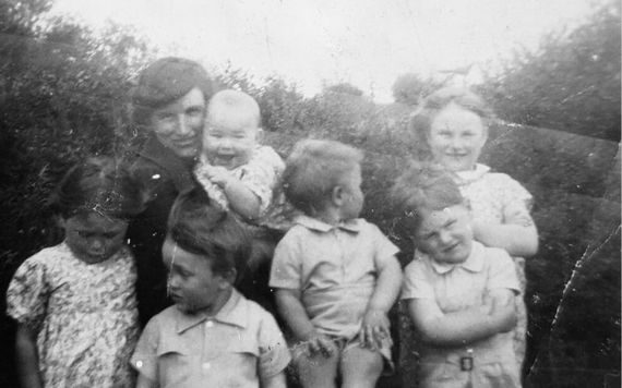 Mary Connor Brady with Maureen, Rose, Thomas, James, Patrick and Daniel, about 1943. Credit: Conor O’Brádaigh Mary Connor Brady with Maureen, Rose, Thomas, James, Patrick and Daniel, about 1943. Credit: Conor O’Brádaigh