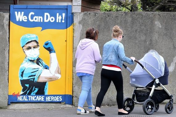 Pedestrians in Dublin in April 2020. (RollingNews.ie)