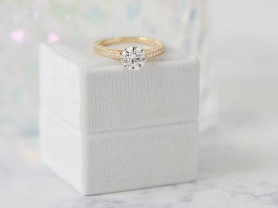 A round yellow gold ring from Clean Origin. A round yellow gold ring from Clean Origin.