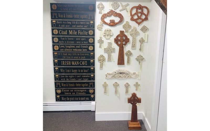 Celtic Aer: Fun signs, wooden art and ancient Celtic crosses. Celtic Aer: Fun signs, wooden art and ancient Celtic crosses.