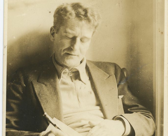 Ernie O'Malley. Ernie O'Malley.