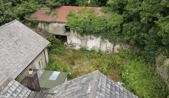 Dromore House, Dromore, Bantry, West Cork. Dromore House, Dromore, Bantry, West Cork.