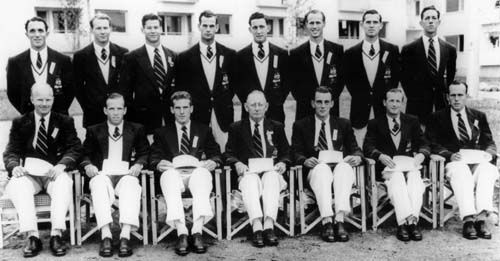 Murray Riley (seated 3rd from left) in the 1952 Olympic Rowing Squad. Credit: Wikipedia/Public Domain