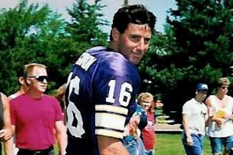 Rich Gannon pictured in training camp in 1992. (Public Domain)