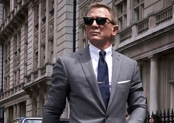 Daneil Craig in the latest Bond flick, "No Time to Die". Daneil Craig in the latest Bond flick, "No Time to Die".