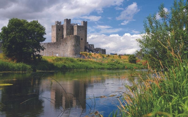 Trim Castle on River Boyne, County Meath Trim Castle on River Boyne, County Meath