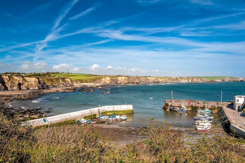 Dunabrattin Pier. (Ireland's Content Pool)