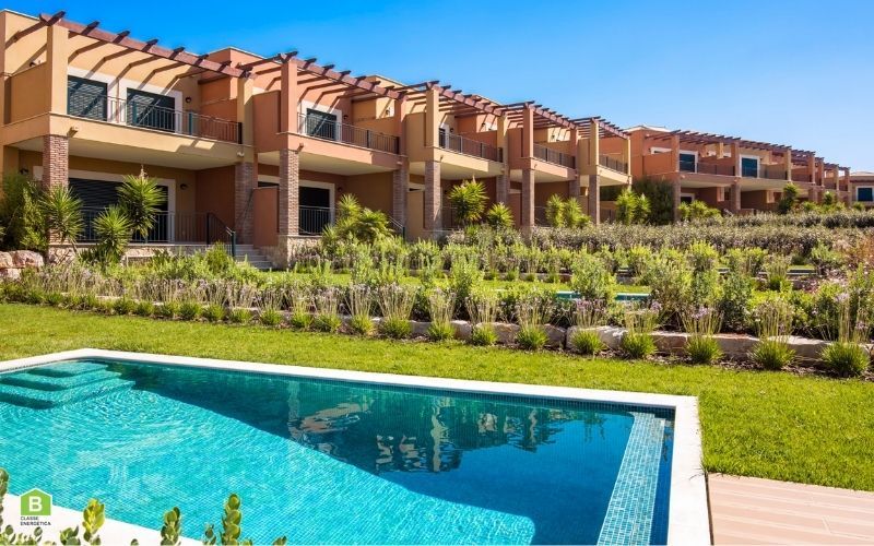 Modern townhouse for sale in Carvoeiro, Algarve