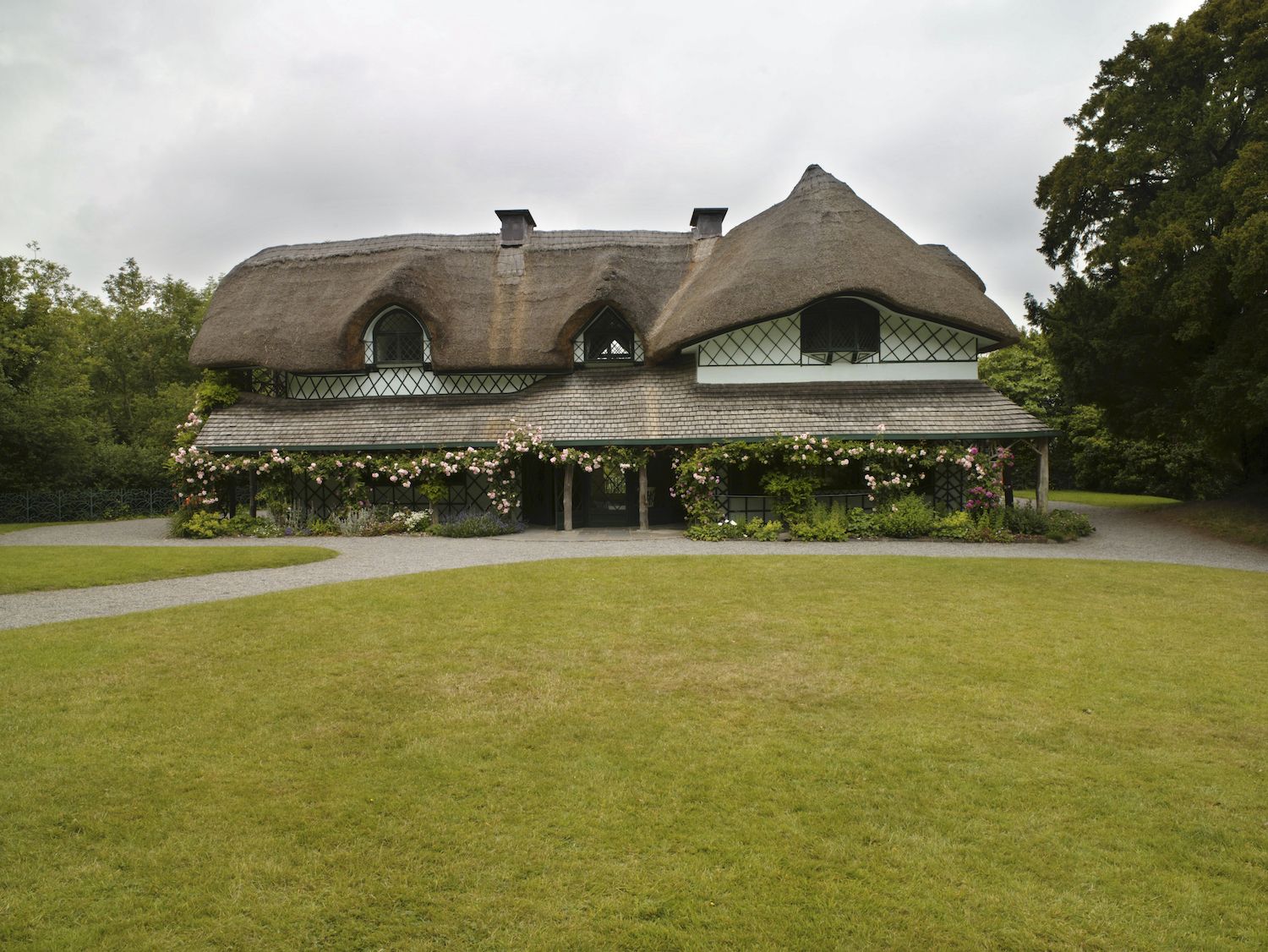Swiss Cottage, Cahir, County Tipperary. Swiss Cottage, Cahir, County Tipperary.