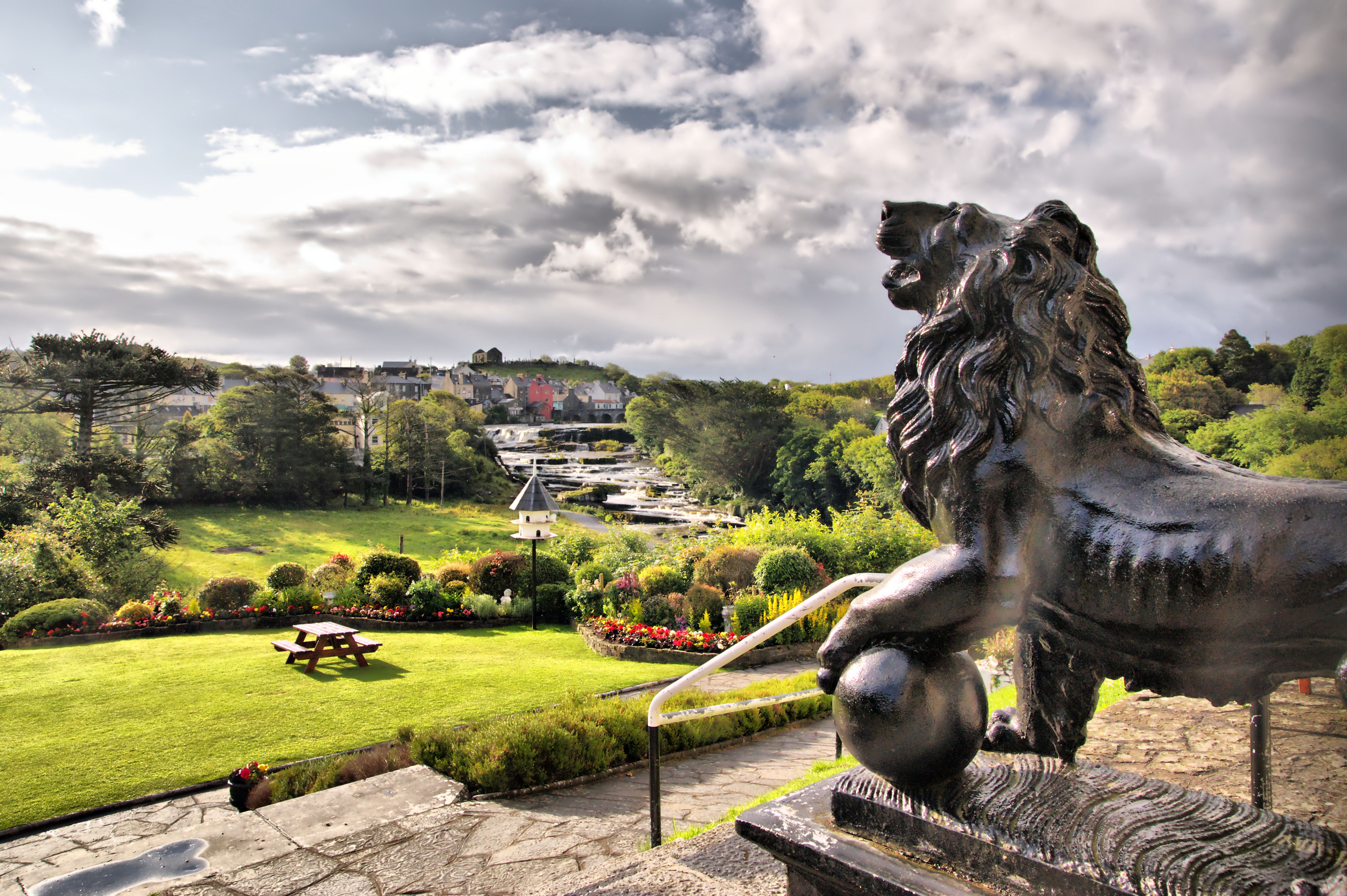 The grounds of the Falls Hotel & Spa