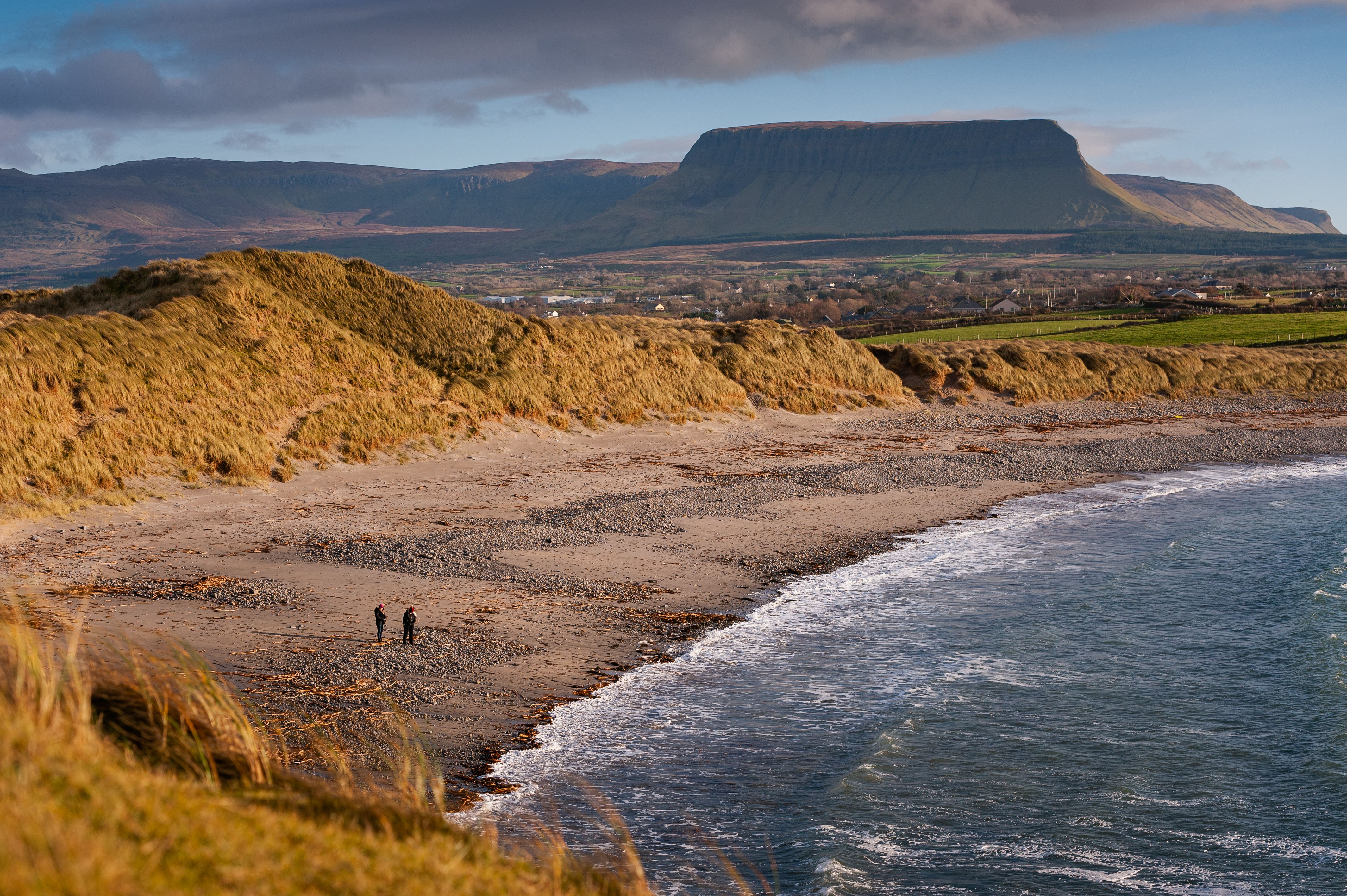 Streedagh Strand is exposed to reef breaks which creates ideal surfing conditions all year round Streedagh Strand is exposed to reef breaks which creates ideal surfing conditions all year round