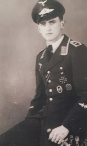 Gerd Rister. Arthur Voigt Jr.