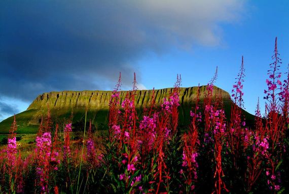Ben Bulben, Sligo. Ben Bulben, Sligo.