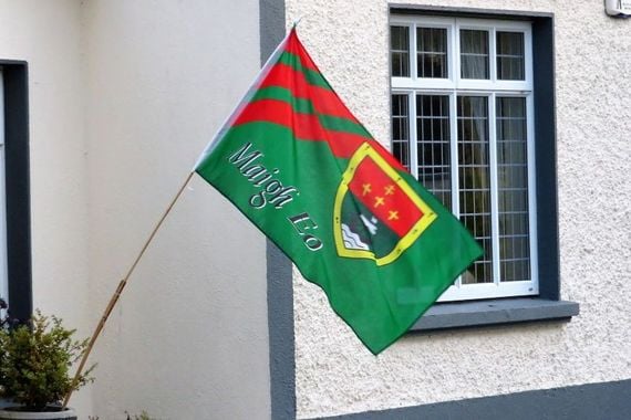 A flag with the colors of County Mayo