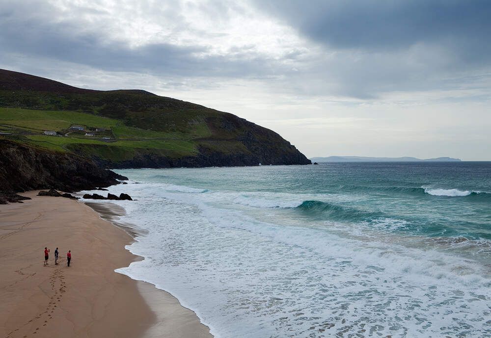 Coumeenole Beach