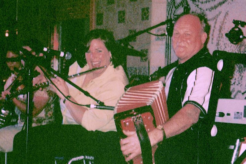 Joanie Madden and her father Joe making music together. (Irish Voice)