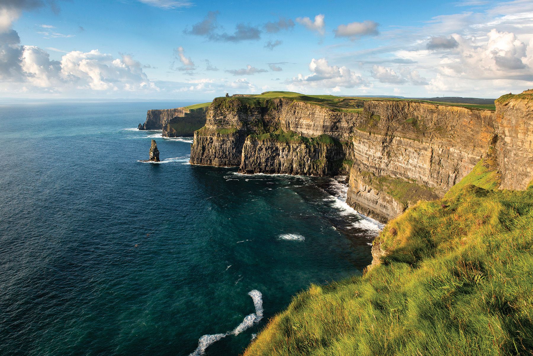 Visit famous Irish landmarks such as the Cliffs of Moher and experience unforgettable moment with CIE Tours