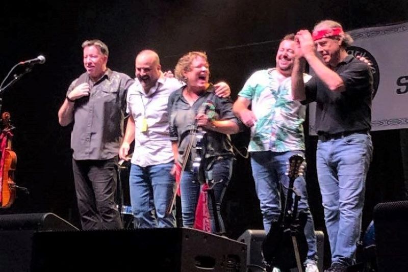 Eileen Ivers and her unIVERSal roots band after a thrilling performance