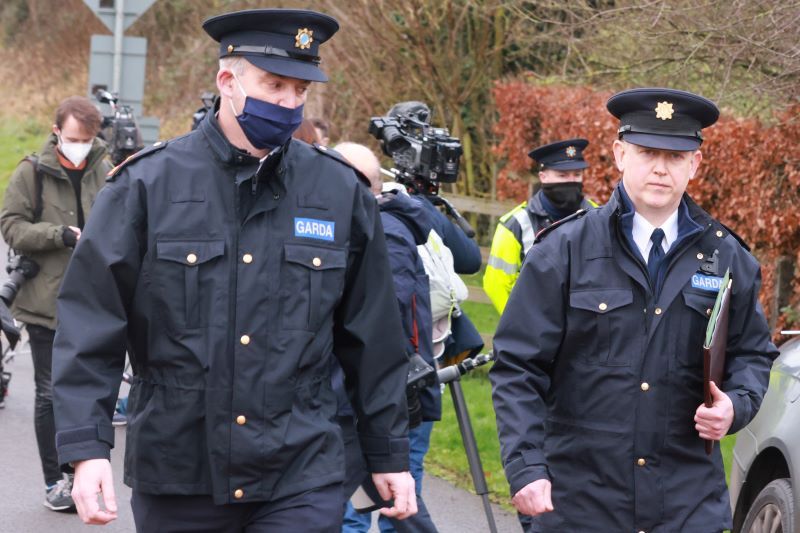 Jan 13, 2022: Superintendent Eamonn Curley (right), Tullamore Garda Station, after he made a statement to media in relation to the ongoing investigation into the fatal assault on Ashling Murphy along the canal bank at Cappincur, Tullamore, County Offaly. (RollingNews.ie)