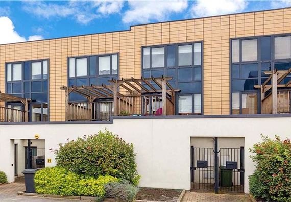 Front of house at the townhouse located at the Royal Canal Park in North Dublin. Front of house at the townhouse located at the Royal Canal Park in North Dublin.