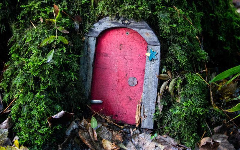 Fairy Door, Strokestown, Co Roscommon_Tourism Ireland