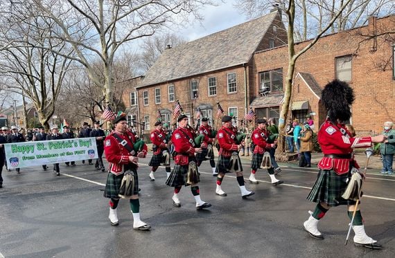 The FDNY band steps off at the St. Pat's for All Parade in Sunnyside, Queens The FDNY band steps off at the St. Pat's for All Parade in Sunnyside, Queens