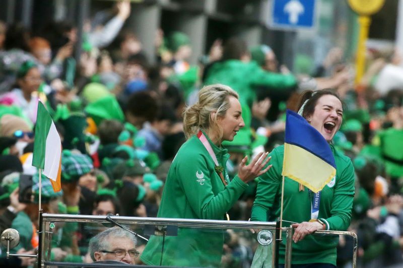 Grand Marshals Ellen Keane and Kellie Harrington at the 2022 St. Patrick's Day Parade in Dublin. (RollingNews.ie)