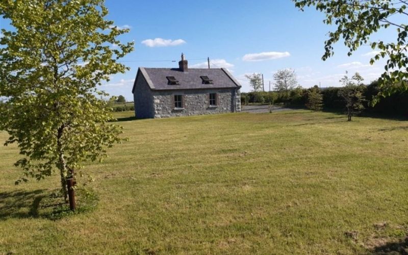 myhome.ie/Cooney Naas